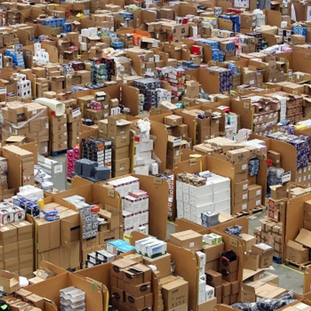 Difference between consignment and logistics